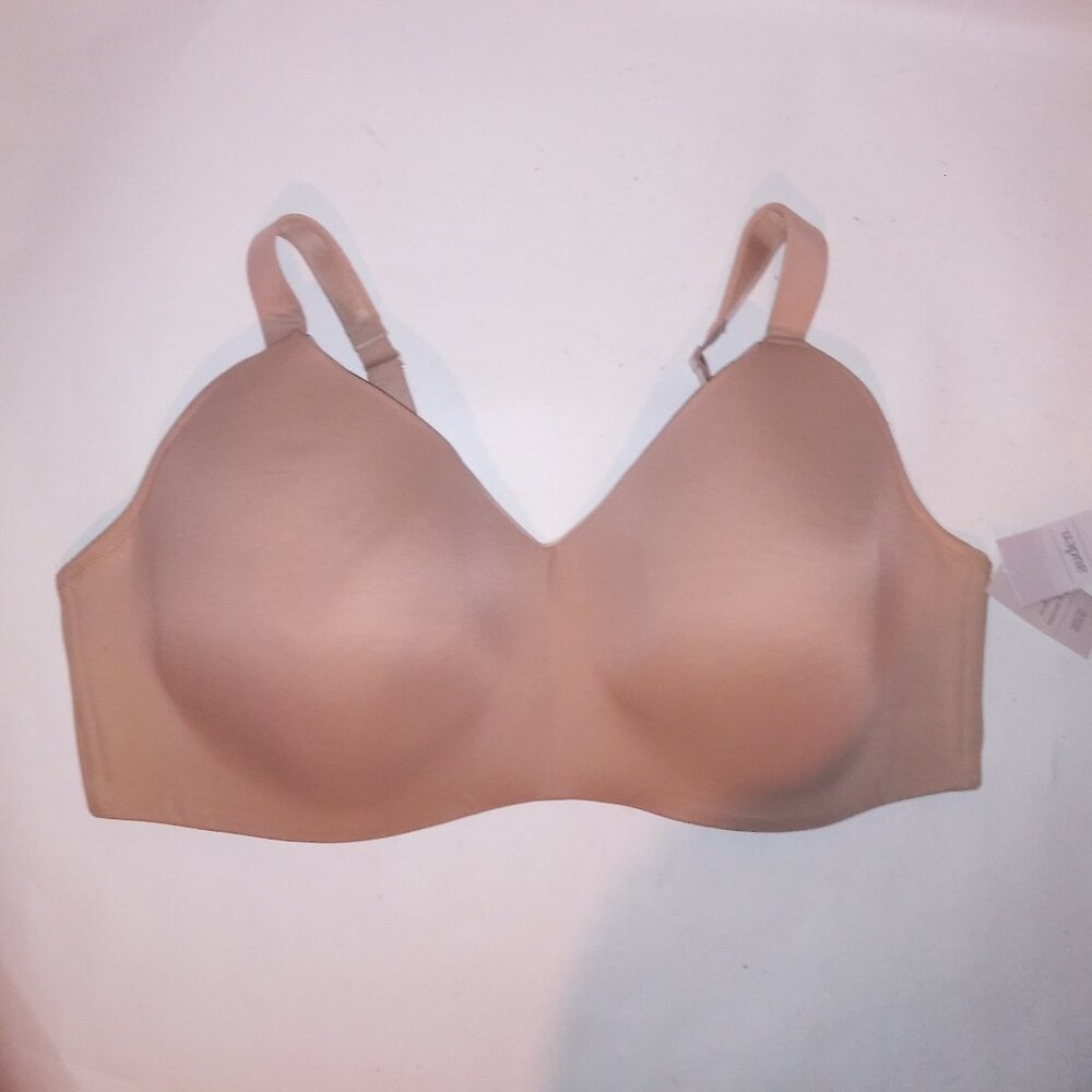 Auden 46DD Beige Wirefree Bra Lightly Lined Convertible Straps NWT